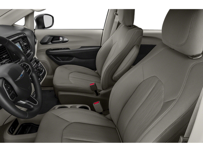 2020 Chrysler Pacifica Touring 3.6 Liter V6 7 Passenger 3rd Row Seating
