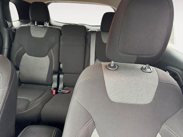 2015 Jeep Cherokee Sport