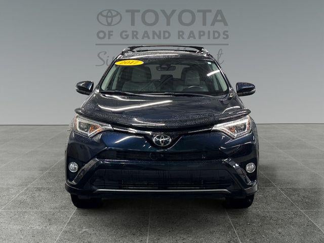 2017 Toyota RAV4 Platinum