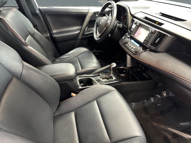 2016 Toyota RAV4 SE