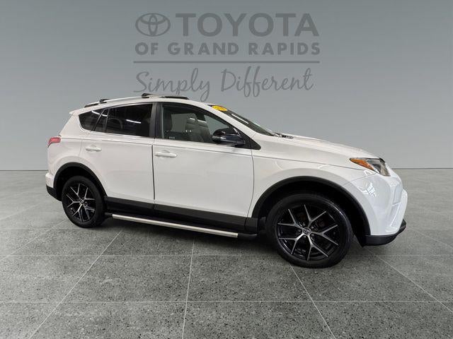 2016 Toyota RAV4 SE