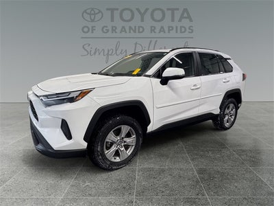 2022 Toyota RAV4 XLE