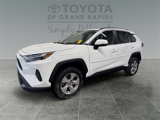 2022 Toyota RAV4 XLE