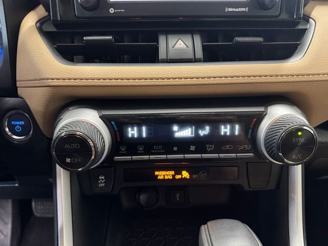 2020 Toyota RAV4 Hybrid XLE