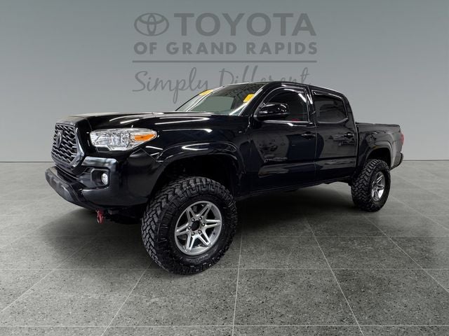 2023 Toyota Tacoma SR V6