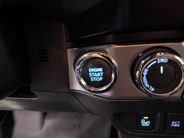 2023 Toyota Tacoma Limited V6