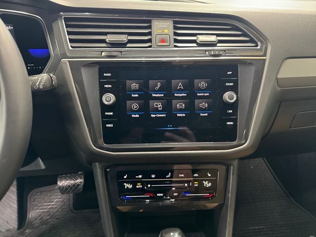 2022 Volkswagen Tiguan 2.0T SE