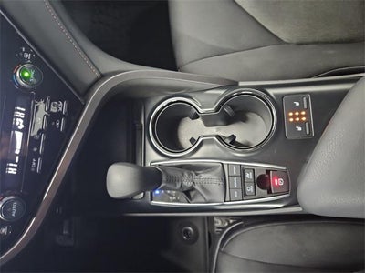 2019 Toyota Camry Hybrid LE