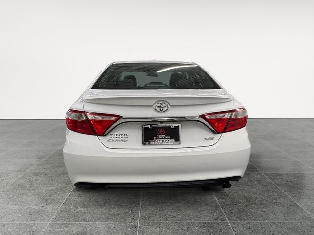 2016 Toyota Camry XSE