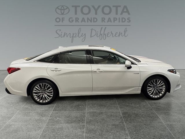 2020 Toyota Avalon Hybrid Limited
