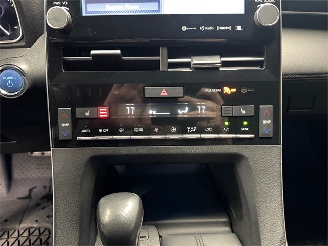 2022 Toyota Avalon Hybrid XSE