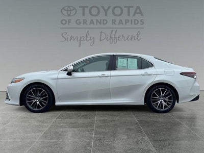 2022 Toyota Camry XLE