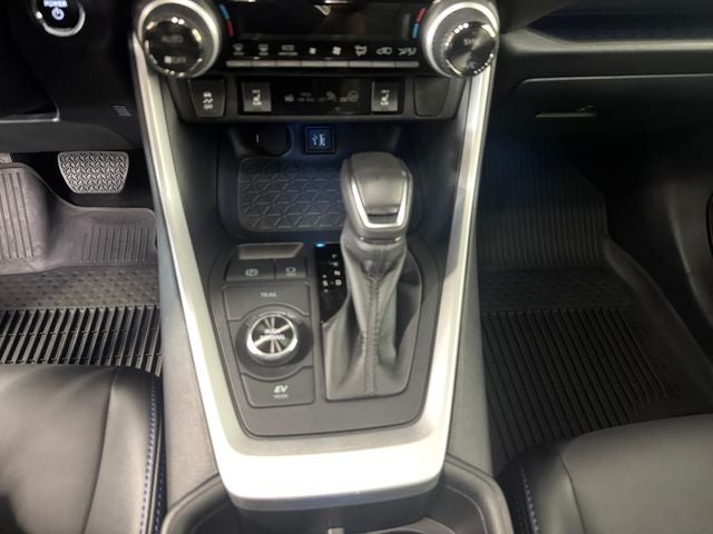 2025 Toyota RAV4 Hybrid XSE