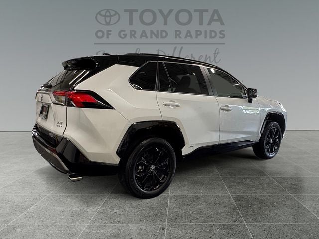 2025 Toyota RAV4 Hybrid XSE