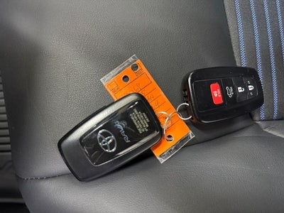 2025 Toyota RAV4 Hybrid XSE
