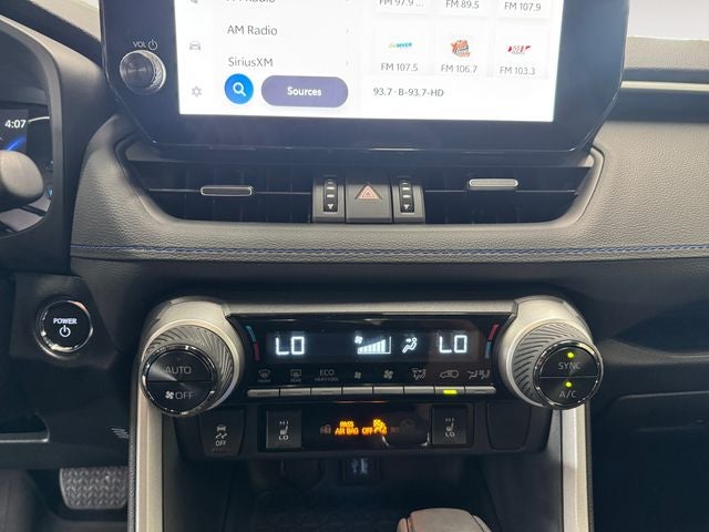 2025 Toyota RAV4 Hybrid XSE
