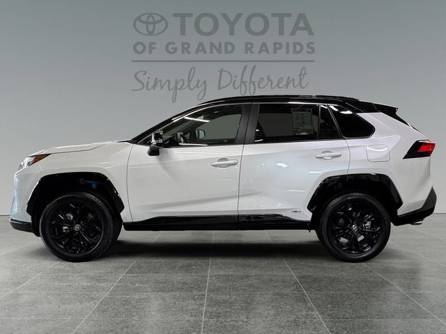 2025 Toyota RAV4 Hybrid XSE