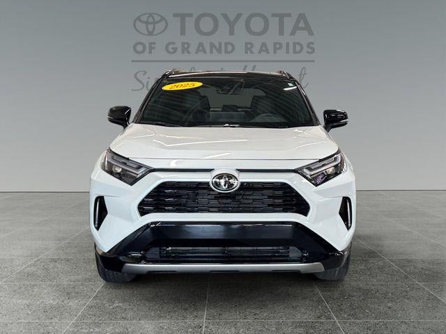 2025 Toyota RAV4 Hybrid XSE