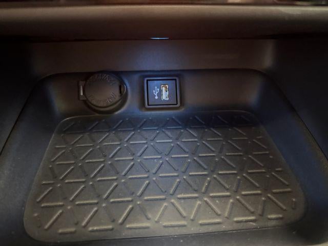 2025 Toyota RAV4 Hybrid XSE