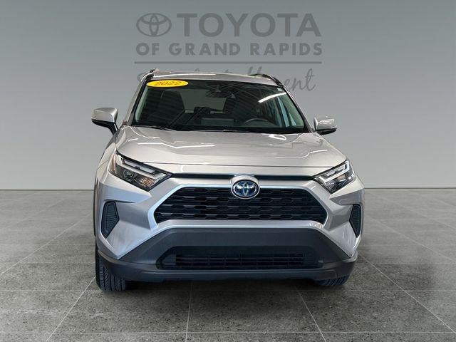 2022 Toyota RAV4 Hybrid XLE