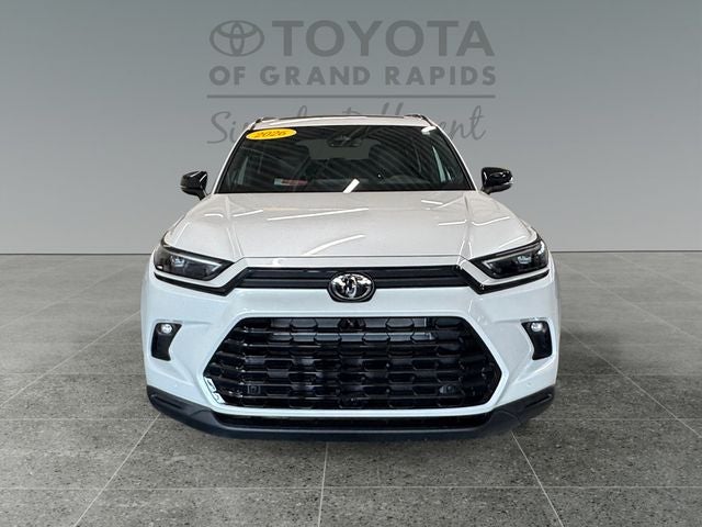 2026 Toyota Grand Highlander Hybrid Nightshade Edition