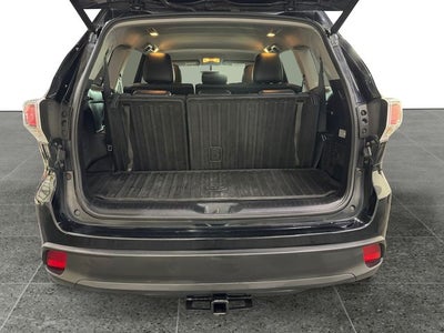 2016 Toyota Highlander LE Plus V6