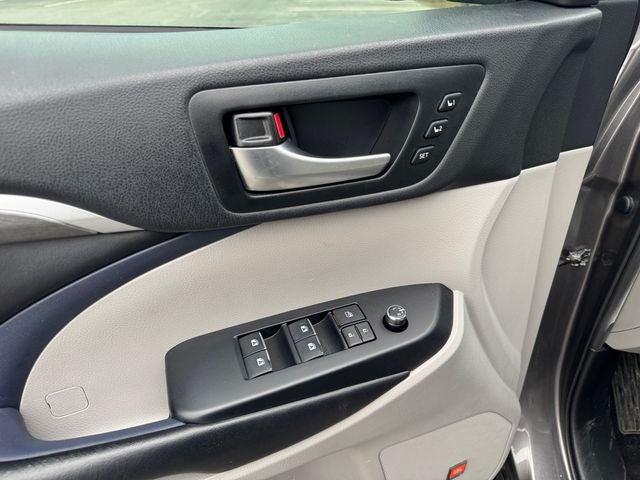2019 Toyota Highlander Hybrid Limited