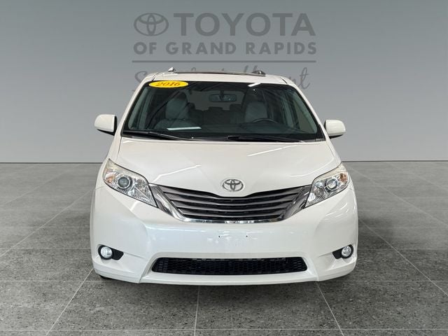 2016 Toyota Sienna XLE Premium 7 Passenger