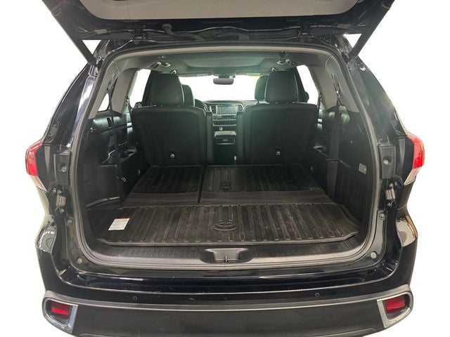 2019 Toyota Highlander Limited Platinum