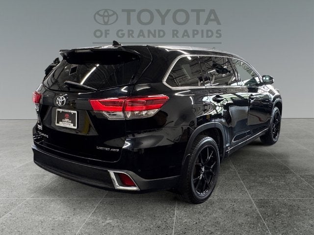 2019 Toyota Highlander Limited Platinum