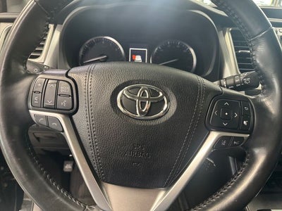 2019 Toyota Highlander Limited Platinum