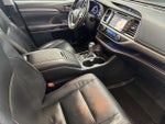 2019 Toyota Highlander Limited Platinum