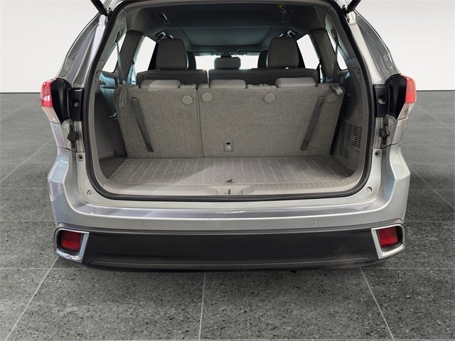 2017 Toyota Highlander Limited Platinum