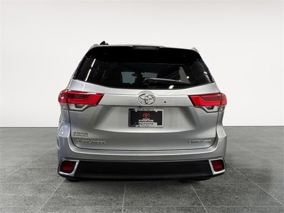 2017 Toyota Highlander Limited Platinum