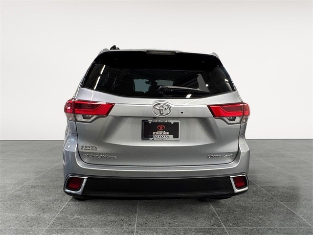 2017 Toyota Highlander Limited Platinum