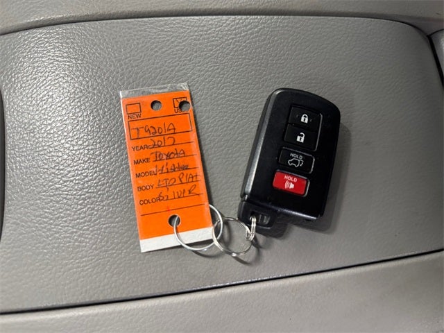 2017 Toyota Highlander Limited Platinum