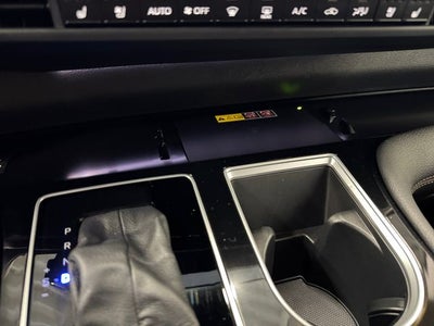 2025 Toyota Sienna Platinum 7 Passenger