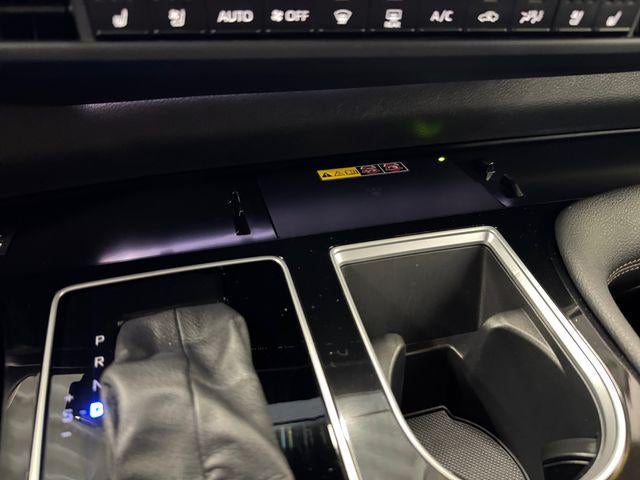 2025 Toyota Sienna Platinum 7 Passenger