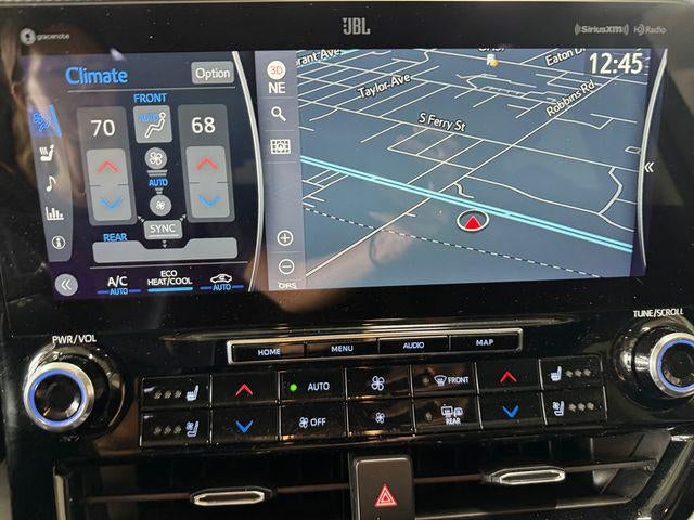 2022 Toyota Highlander Hybrid Platinum