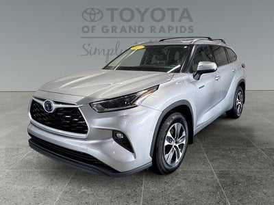 2021 Toyota Highlander Hybrid XLE