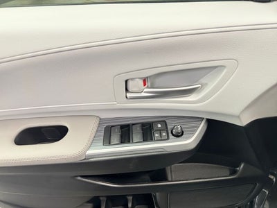 2025 Toyota Sienna XLE 7 Passenger