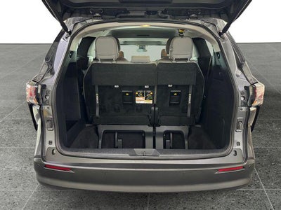 2025 Toyota Sienna XLE 7 Passenger