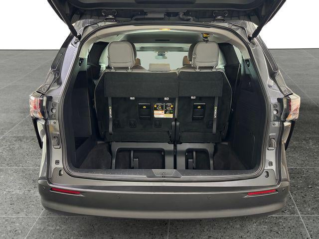 2025 Toyota Sienna XLE 7 Passenger