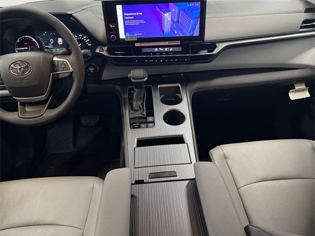 2025 Toyota Sienna XLE 7 Passenger