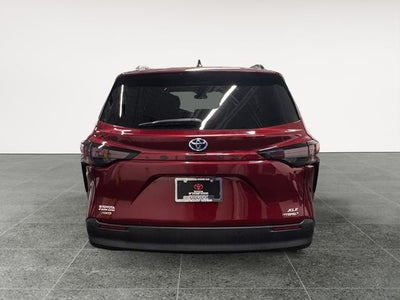 2023 Toyota Sienna XLE 7 Passenger