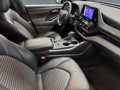 2023 Toyota Highlander XSE