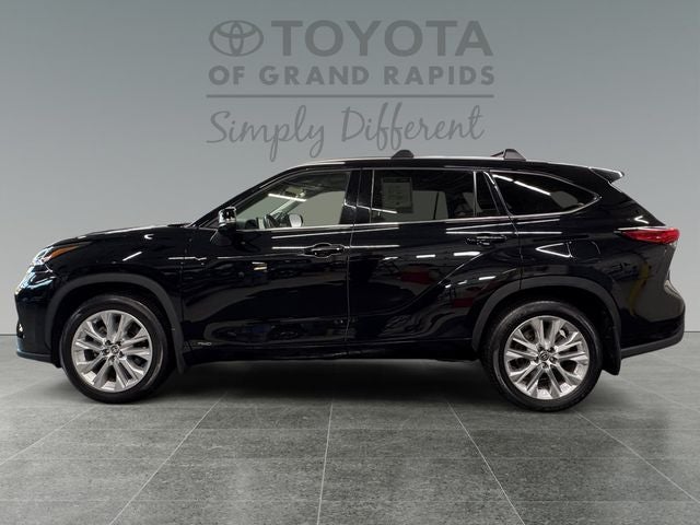 2023 Toyota Highlander Hybrid Limited