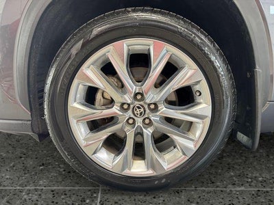 2022 Toyota Highlander Hybrid Limited