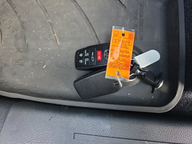 2026 Toyota Sienna XSE 7 Passenger