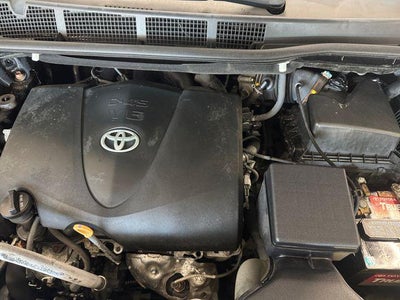 2017 Toyota Sienna XLE 8 Passenger